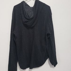 quiksilver black pull over hooded